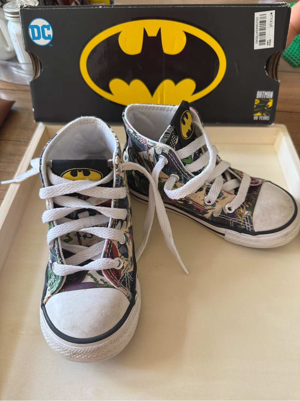 DC Batman edition high top converse - Toddler 8